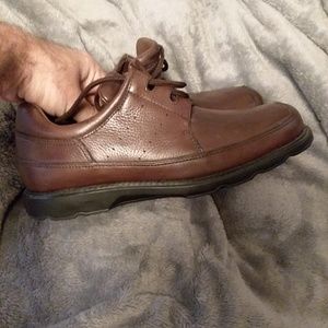 Red wing shoes